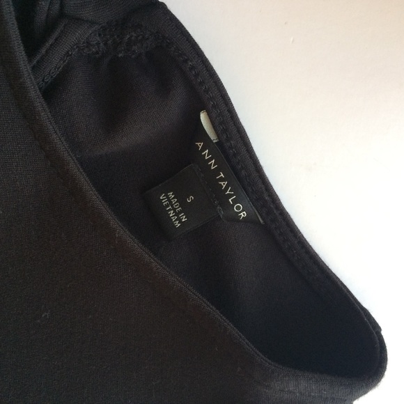 Ann Taylor Black Tie Back Tee <S> - Picture 5 of 7